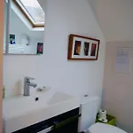 Et Salon Sur La Loire A Velo Guest house