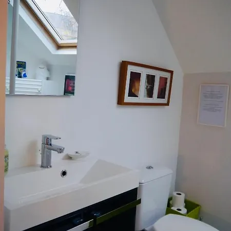Et Salon Sur La Loire A Velo Guest house